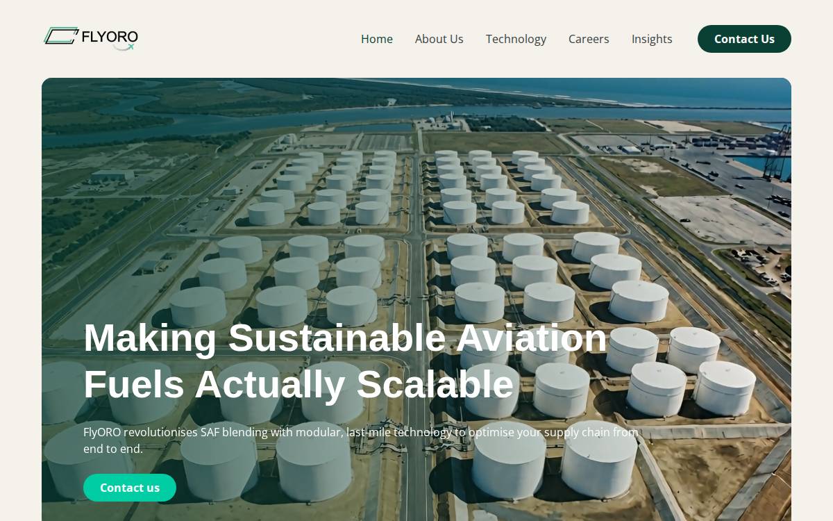 Flyoro website preview