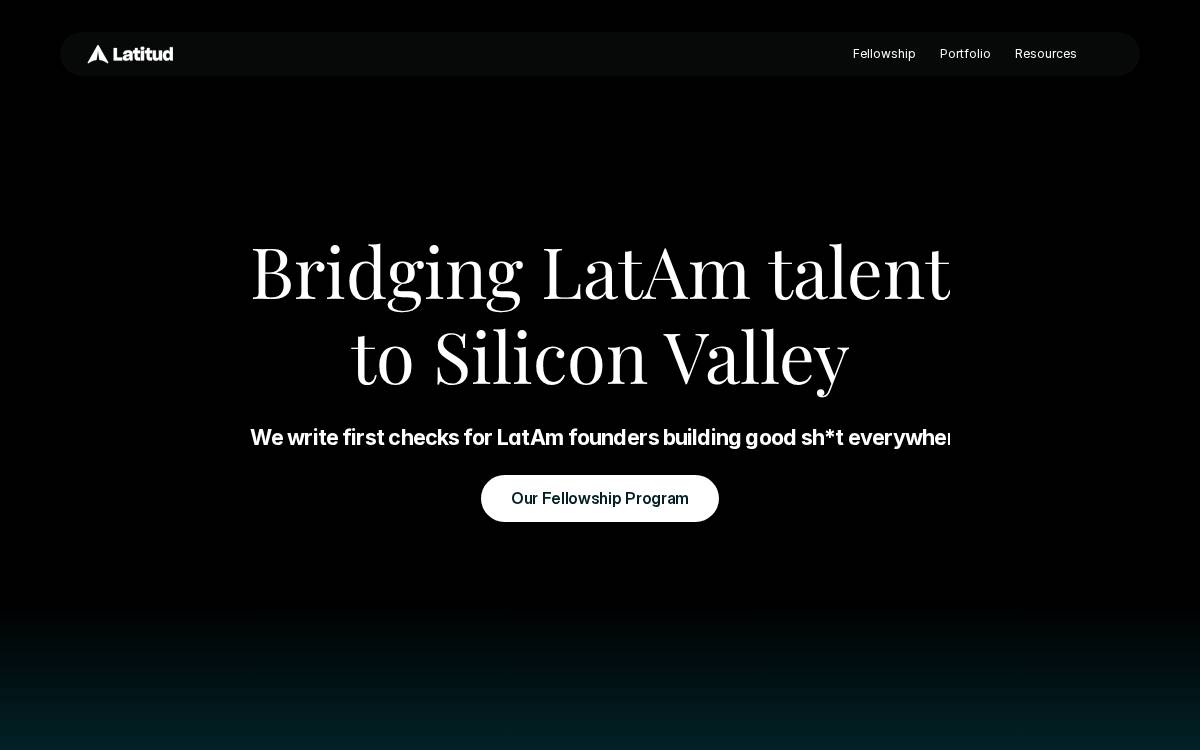 Latitud website preview
