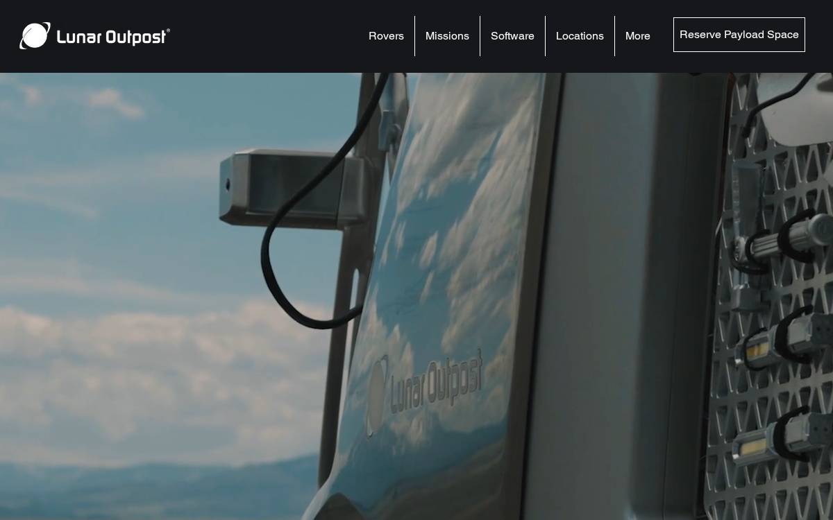 Lunar Outpost website preview