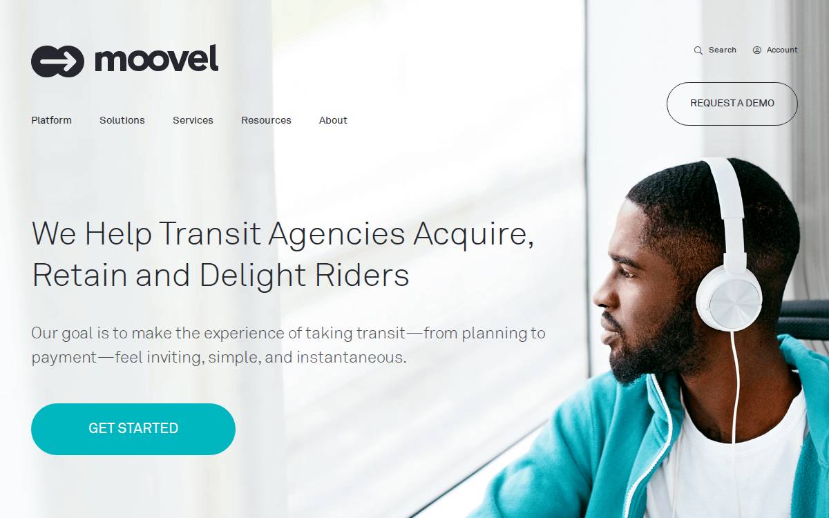 Moovelus website preview